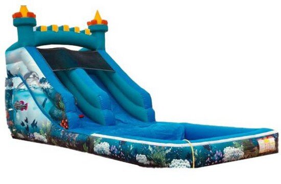 noleggio_gonfiabile_acquatico_piscina